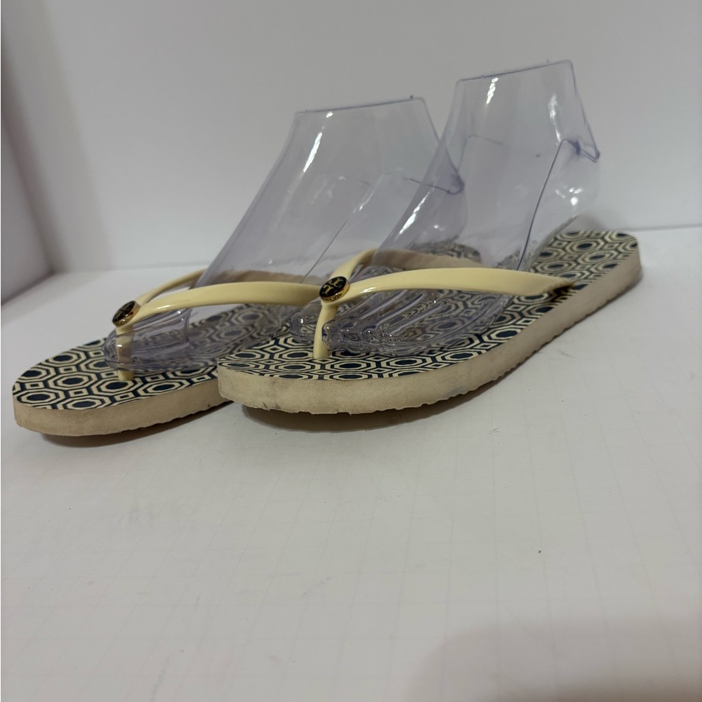 Tory Burch Hexagon Pattern Flip Flops - Black and Cream - Picture 5 of 8